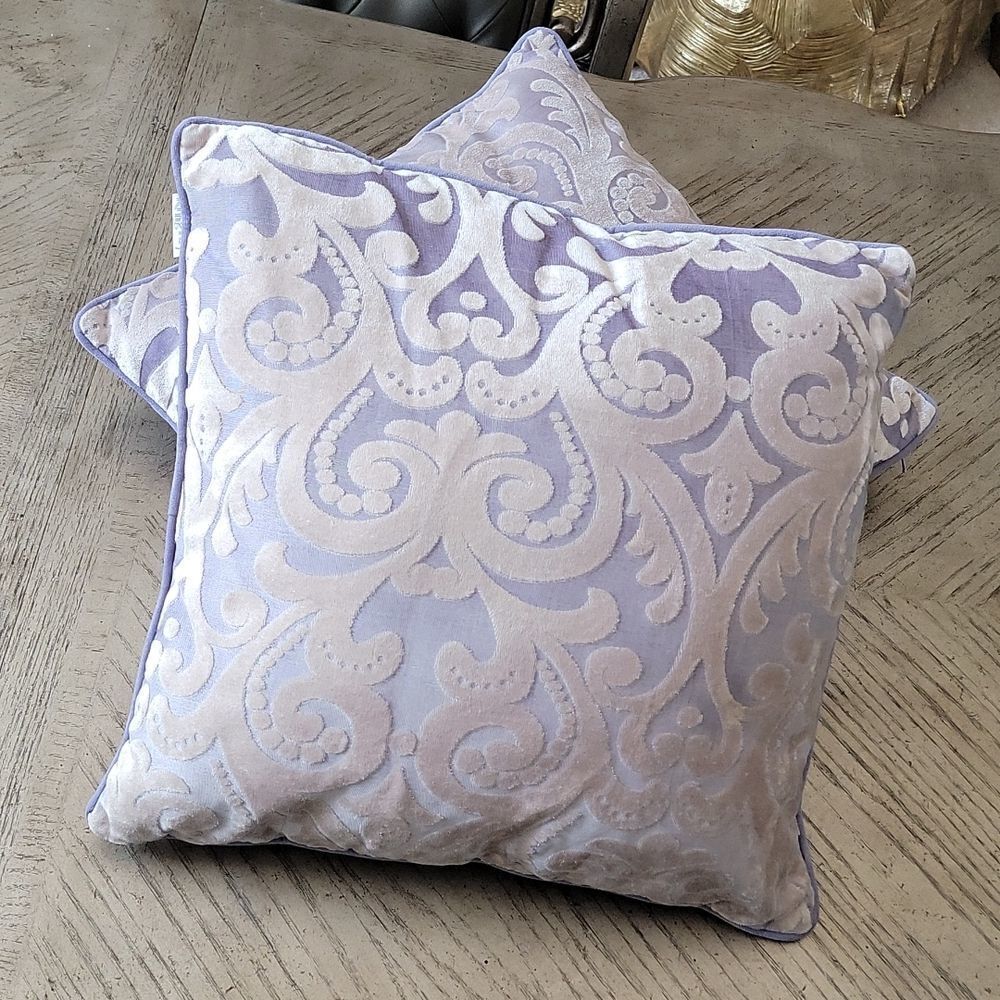 Kingray 20x20 decorative velvet square pillows